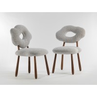 <a href="https://www.galeriegosserez.com/artistes/donnersberg-emma.html">Emma Donnersberg</a> - Cloud Chair Stratus - Noyer/Ella